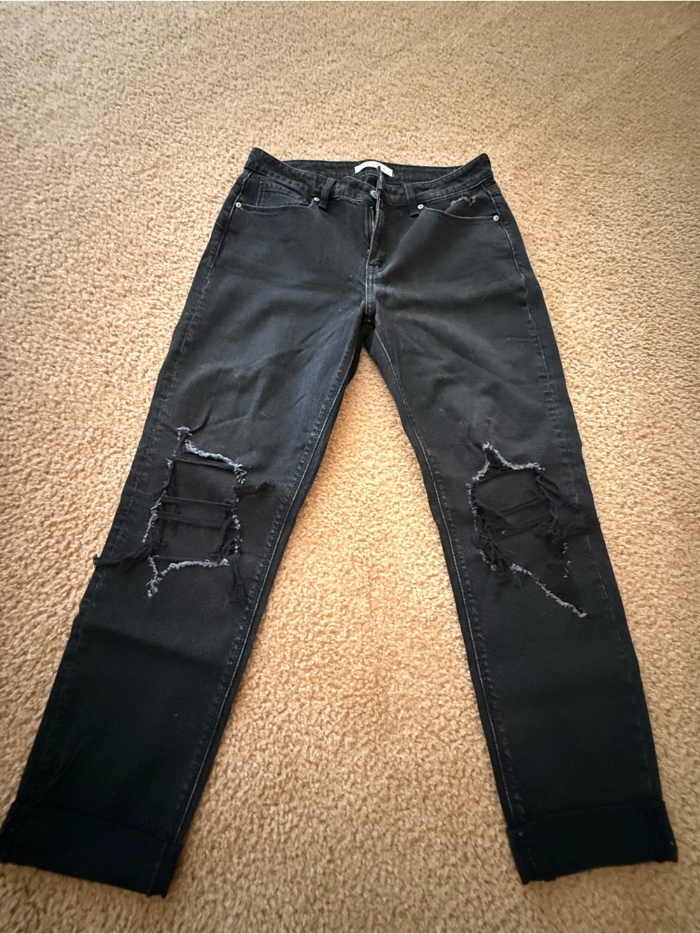 eunina Black Distressed Boyfriend Jeans